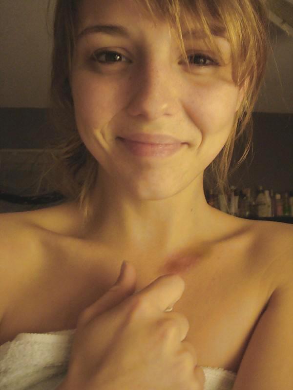 Hipster chicks #9393205