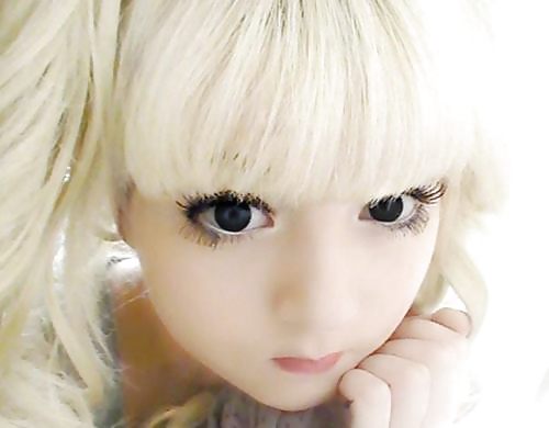 Living doll #18694188