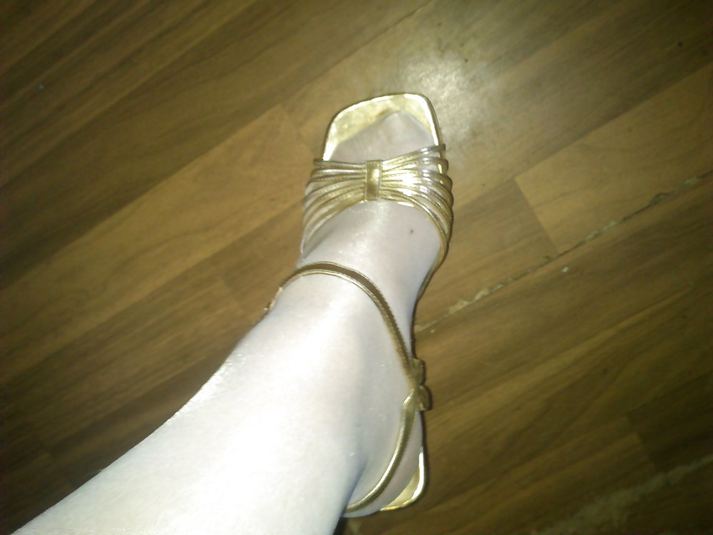 Tacones dorados con nylon
 #10500227