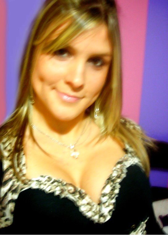 Bk Several Neckline Girl #3865437