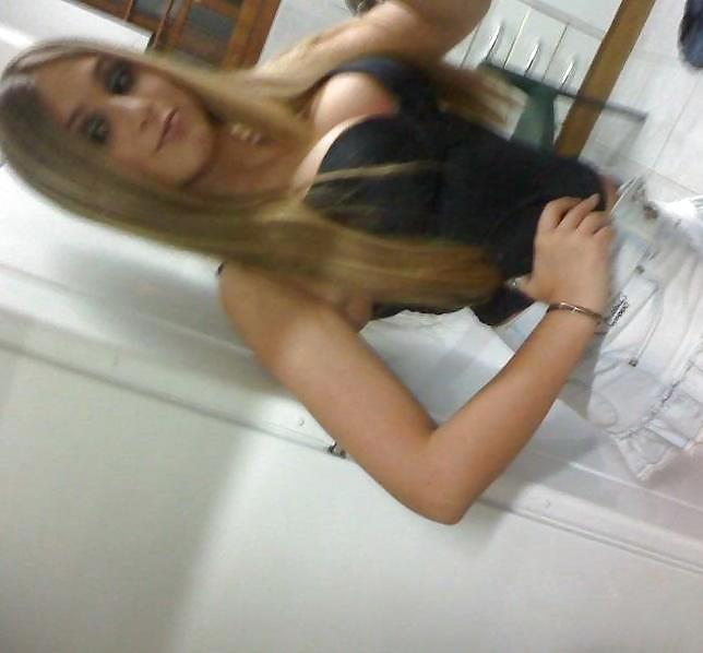 Bk Several Neckline Girl #3865485