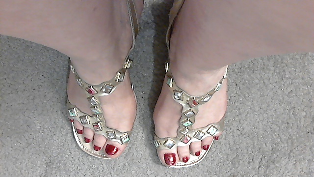 My dainty little toes for the foot lover in you! #9333890
