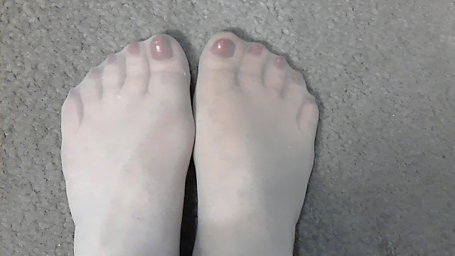 My dainty little toes for the foot lover in you! #9333902