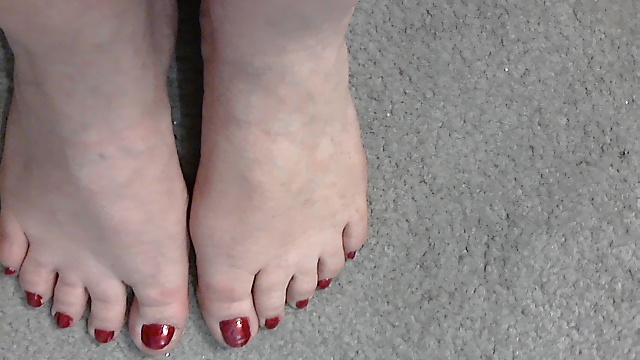 My dainty little feet for the foot lover in you! #9333912