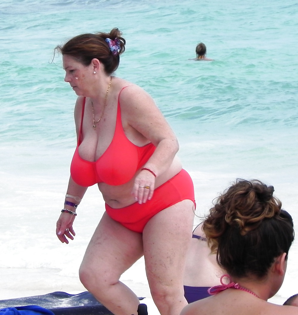 Algunas de las mejores milfs regordetas en bikini de la web
 #17262005