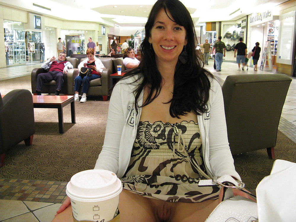 UPSKIRTS I #9664480