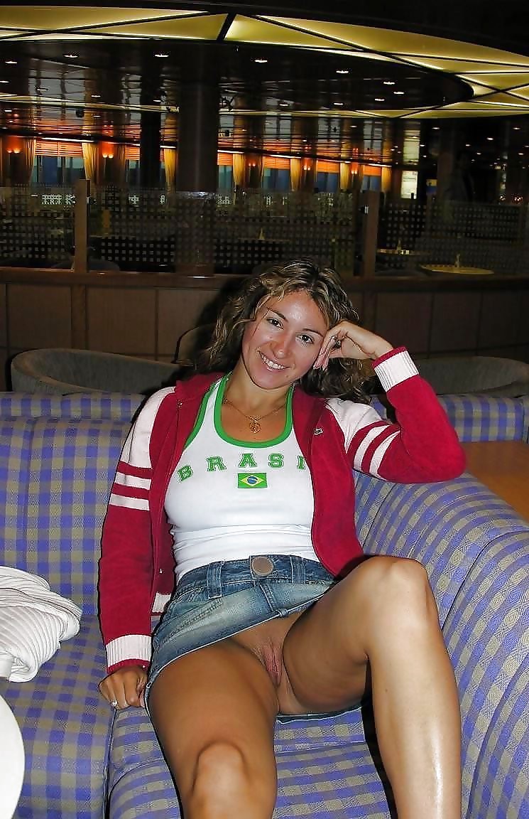 UPSKIRTS I #9664543