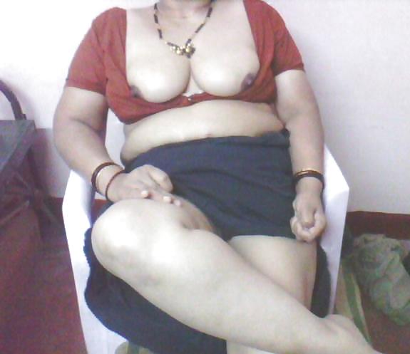 Indian old exposing #9504772