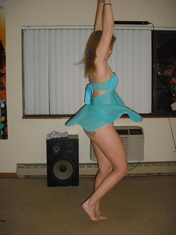 SEXY AMATEUR GIRLFRIEND IV #9850124