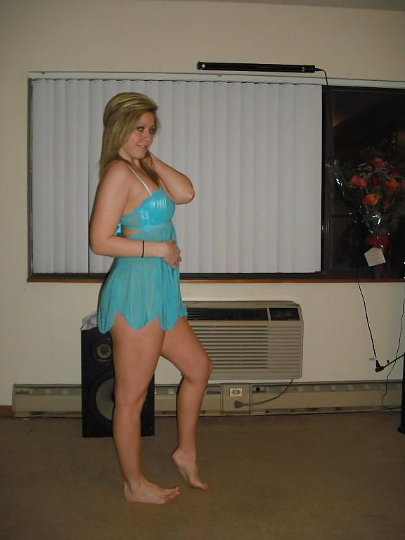 SEXY AMATEUR GIRLFRIEND IV #9850176