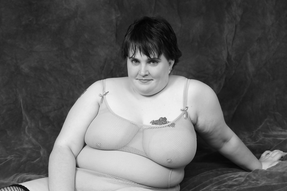 Kaylee -b & W In Netzstrümpfen #6962932