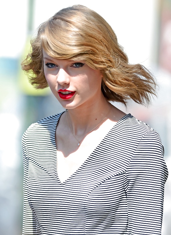 Taylor Swift #20518979