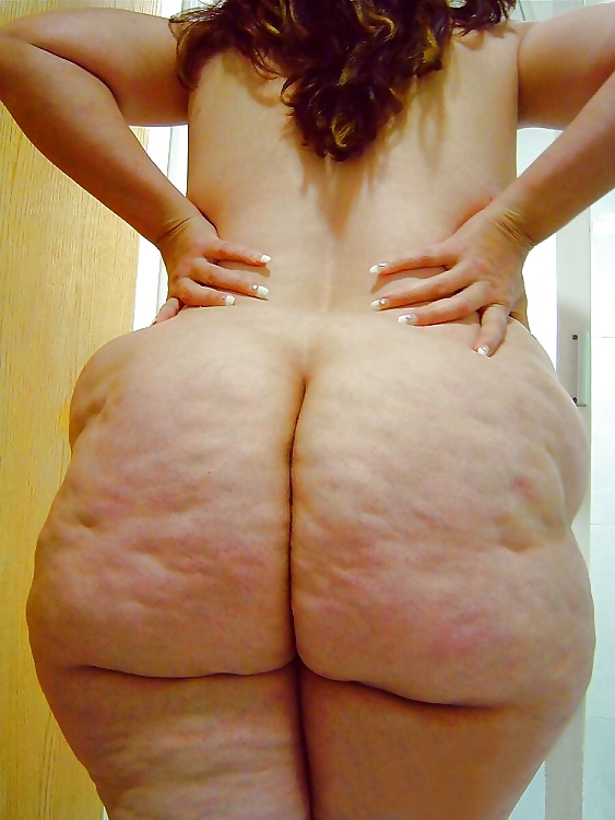 Big Butt Brünette Babes #4654342