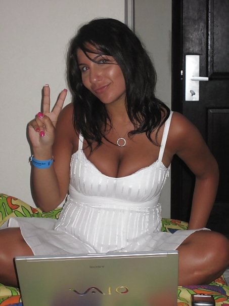 Whereas you wanna her fb, ask it... #9399241