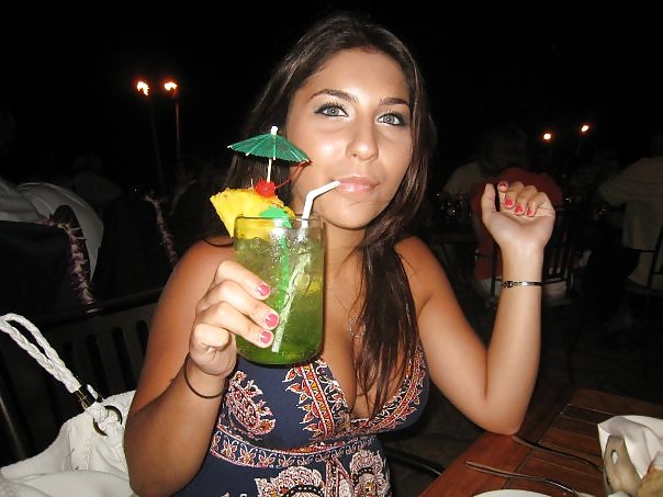 Whereas you wanna her fb, ask it... #9399271