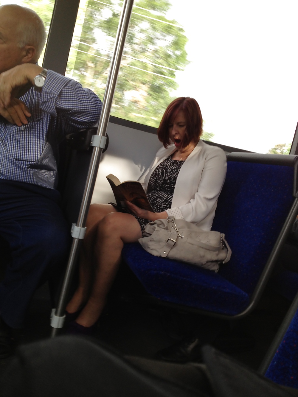 Big MILF Boob Sur Mon Bus #15635548