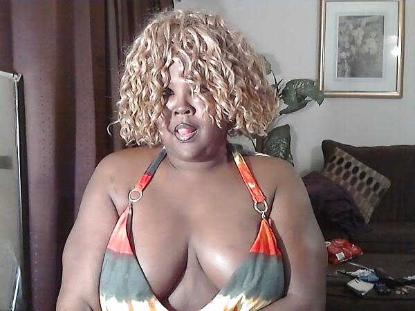 Mature Cleavage Honeys From MeetMeMatch #8005608