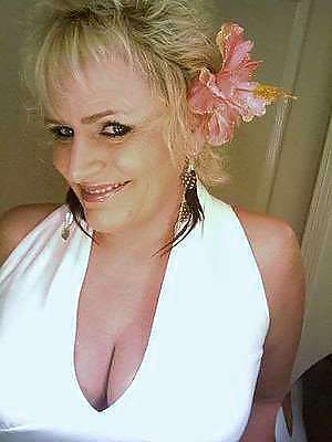 Mature Cleavage Honeys From MeetMeMatch #8005726