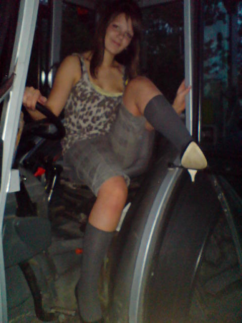 淫乱女
 #18682433