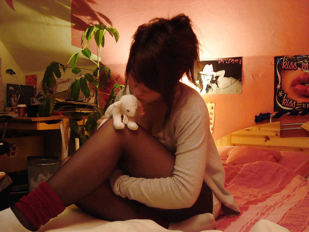 淫乱女
 #18682440