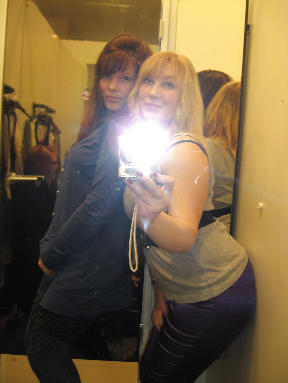 淫乱女
 #18682458