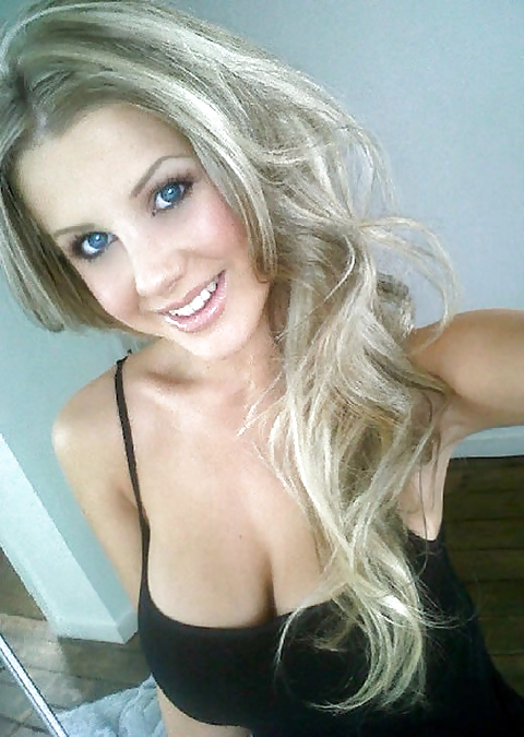 Hotties 7
 #14168189