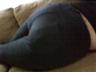 Wifey mature cousin nice ass resting