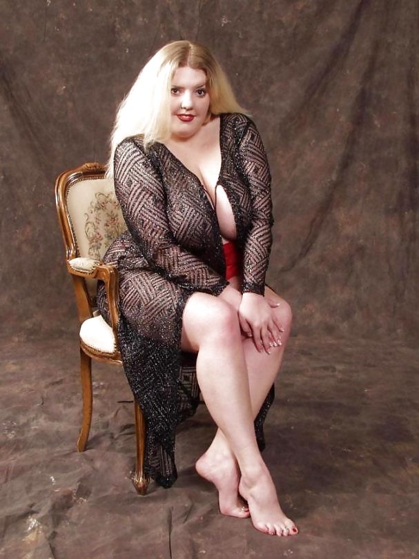 Young Blond Plumper #3755681