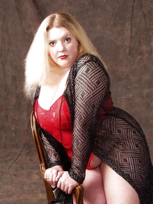 Young Blond Plumper #3755923