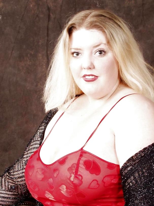 Young Blond Plumper #3755992