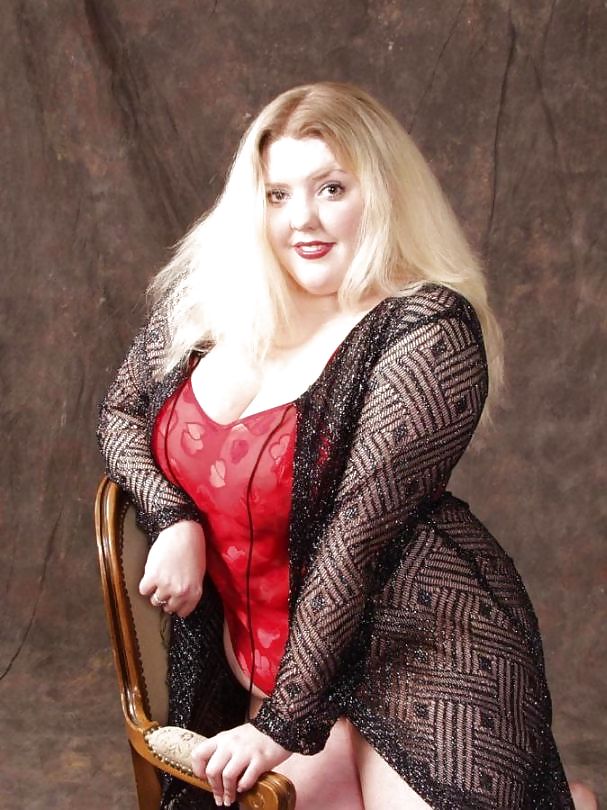 Young Blond Plumper #3756097