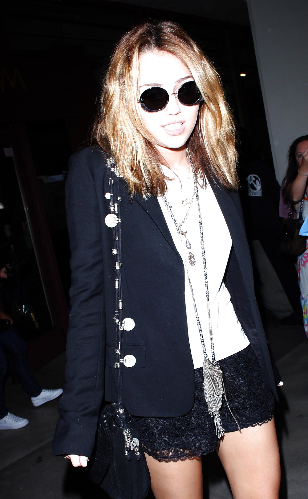 MILEY CYRUS #10019837