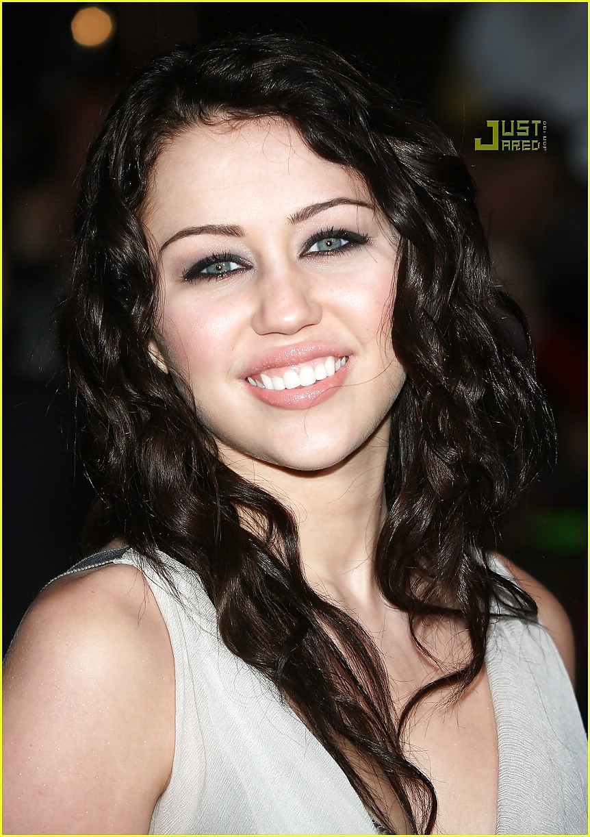 MILEY CYRUS #10020082