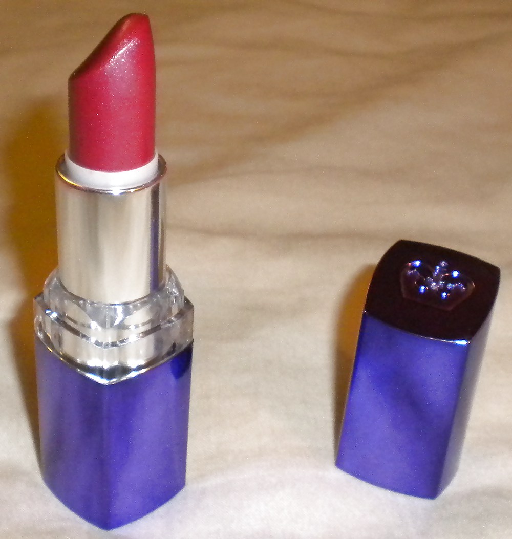 My fav lipstick atm....Rimmel Amethyst Shimmer #12116732