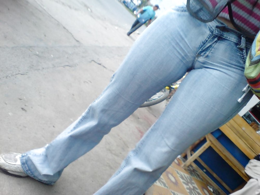Queens in Jeans CXXXIV #11222603