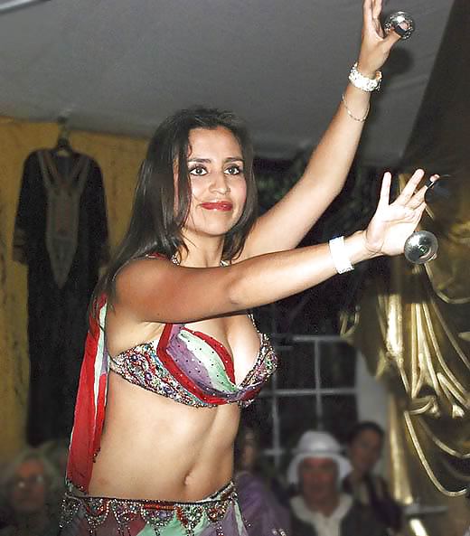 Danza del ventre ragazze arabe
 #13408368