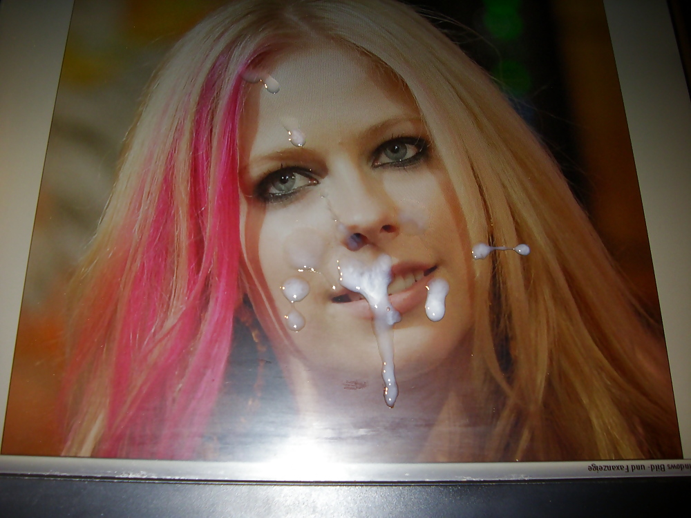 Avril Lavigne 2 #1172759