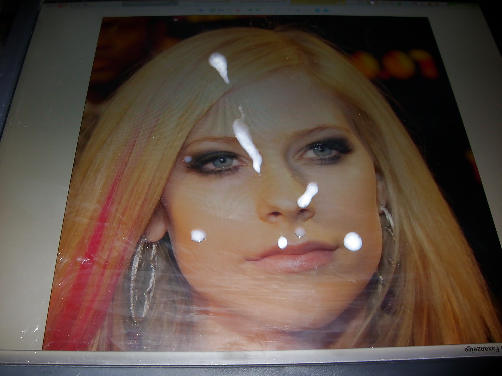 Avril Lavigne 2 #1173227