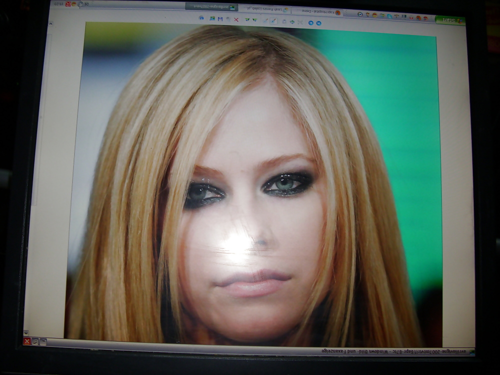 Avril Lavigne 2 #1173833