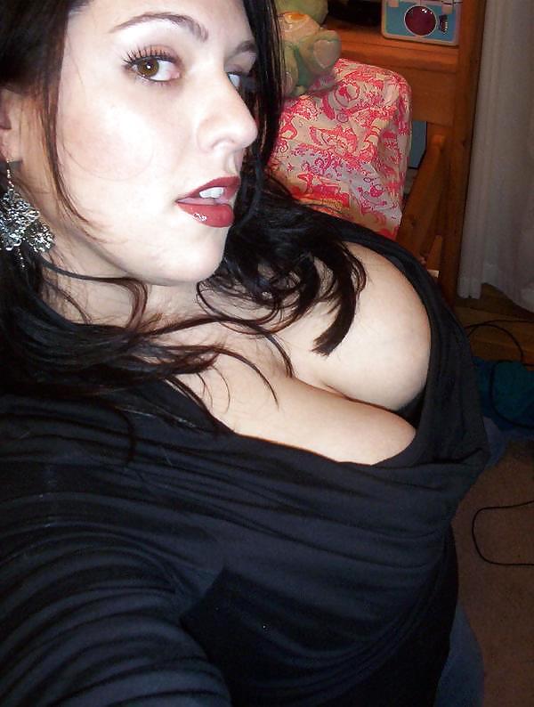 REAL COUGARS POSING DIRTY #20000965