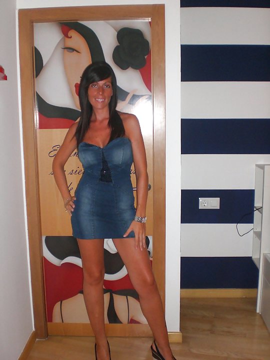 REAL COUGARS POSING DIRTY #20001075