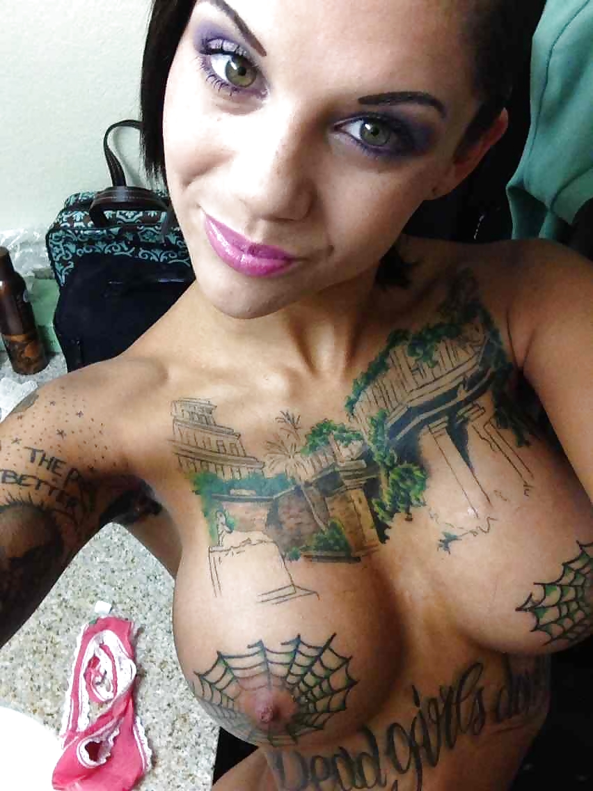 Incontrare il mio mix preferito slut bonnie rotten da darkko
 #20957239