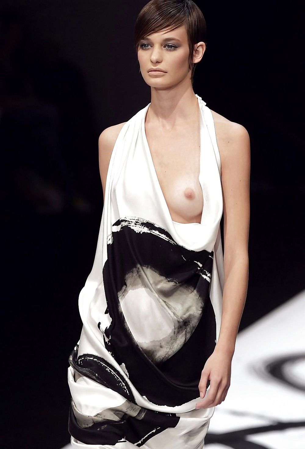 (TTL) flashion models.......... #13449611