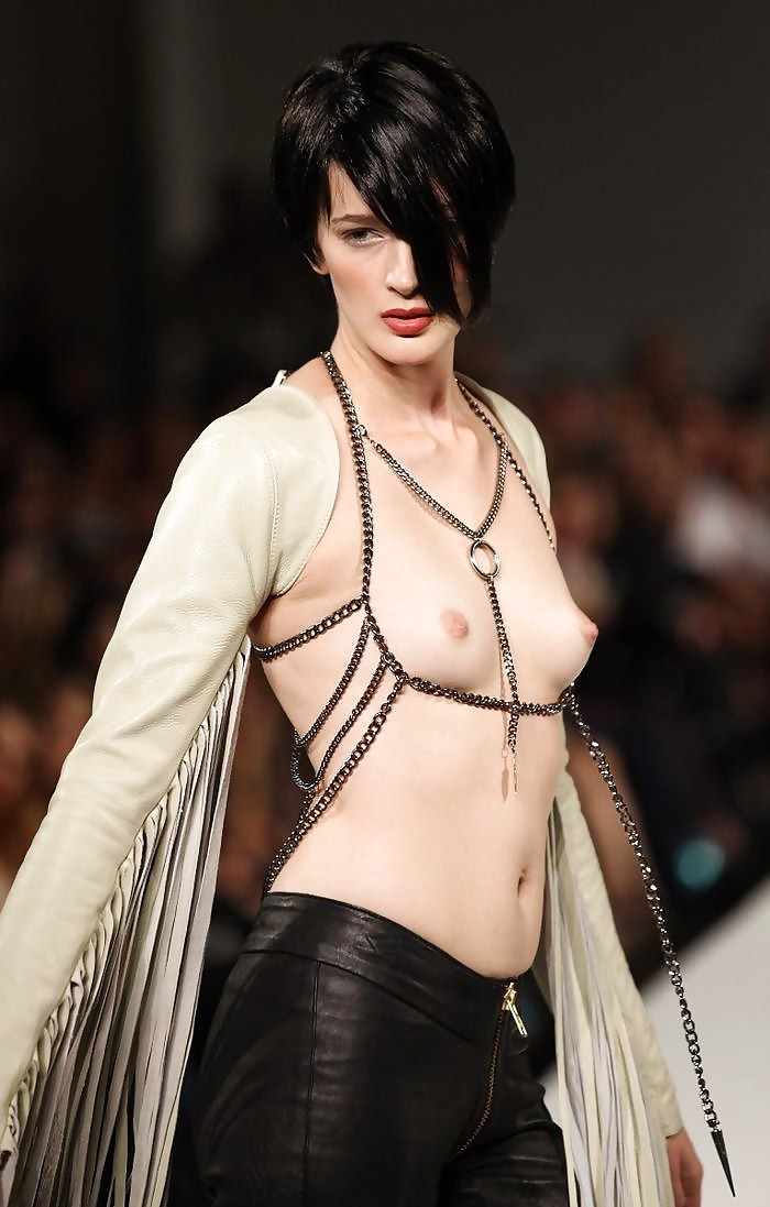 (TTL) flashion models.......... #13449823