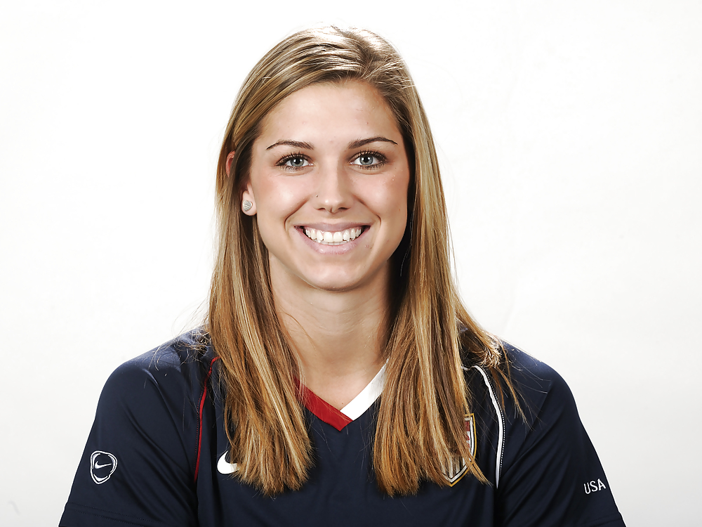 Alex Morgan sequence #9600799