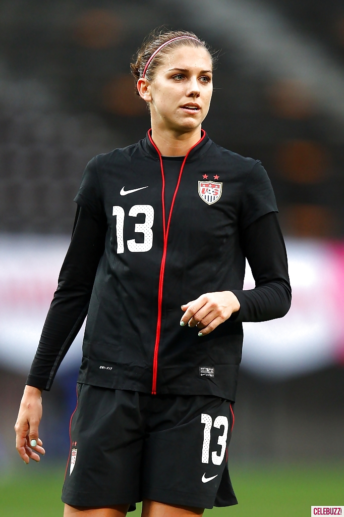 Alex Morgan sequence #9600824