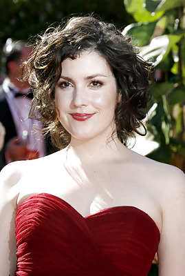 Melanie Lynskey collection #676807