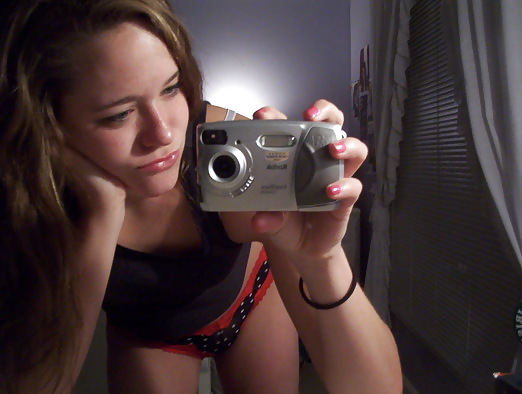 Selfshot 4 #17921968