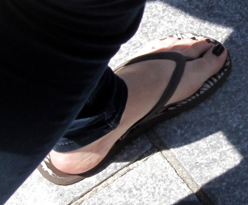 Candid street feet 2 #11454945