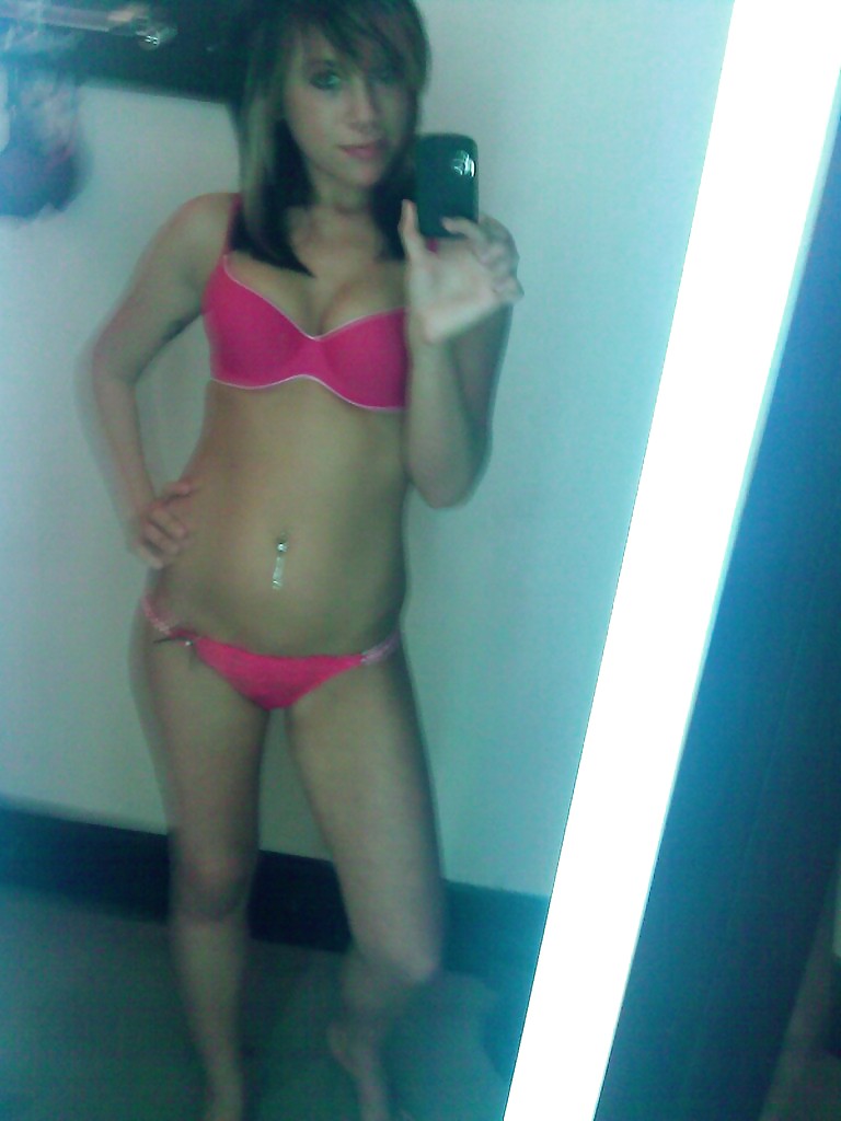 Cute Red Head #3761076